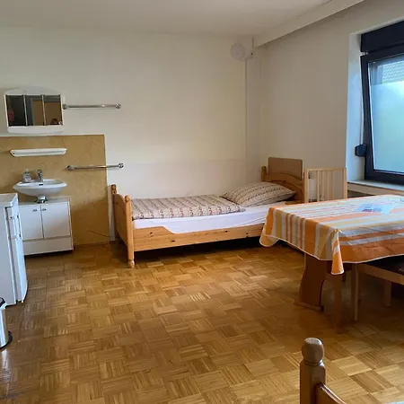 Apartament Gemuetliches Ferienzimmer *